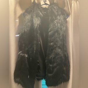 White House Black Market fur vest size xs